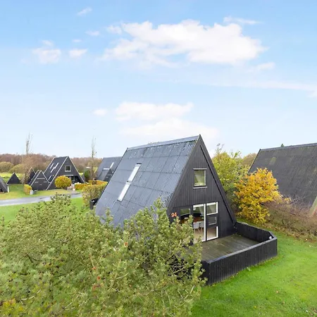 בית נופש Summer House At Himmerland Golf